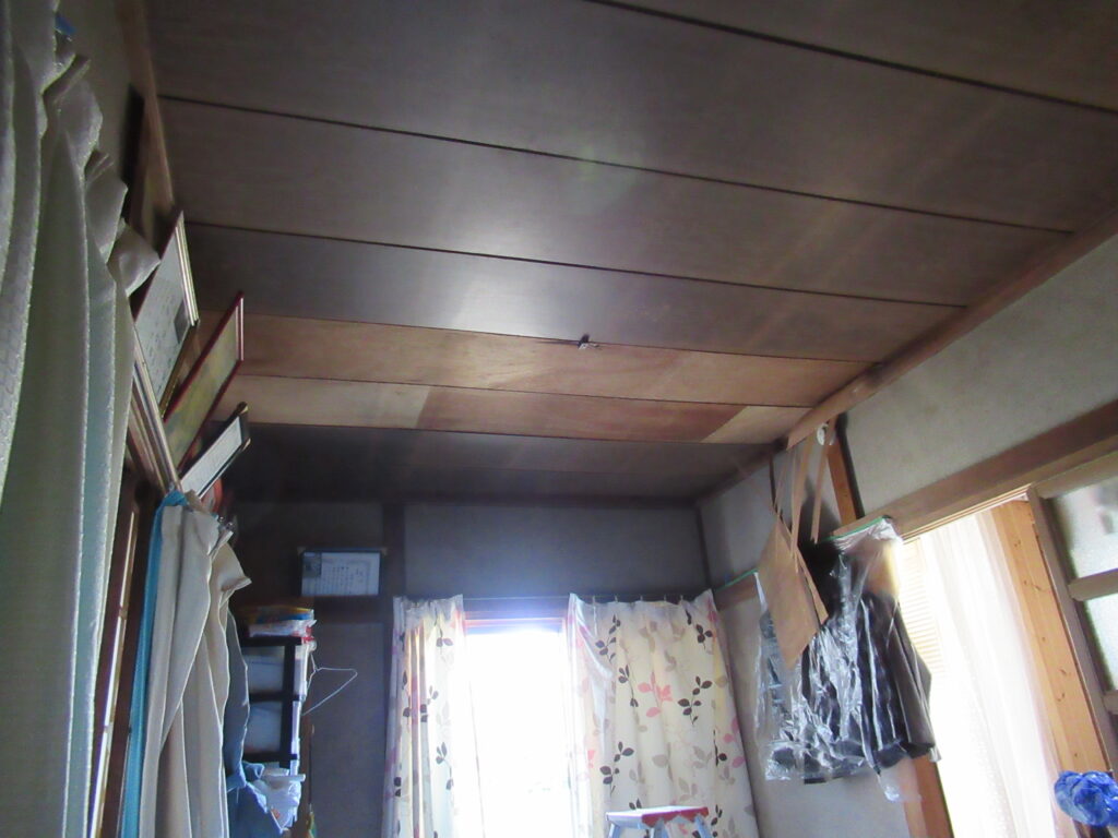 和室雨漏りした写真