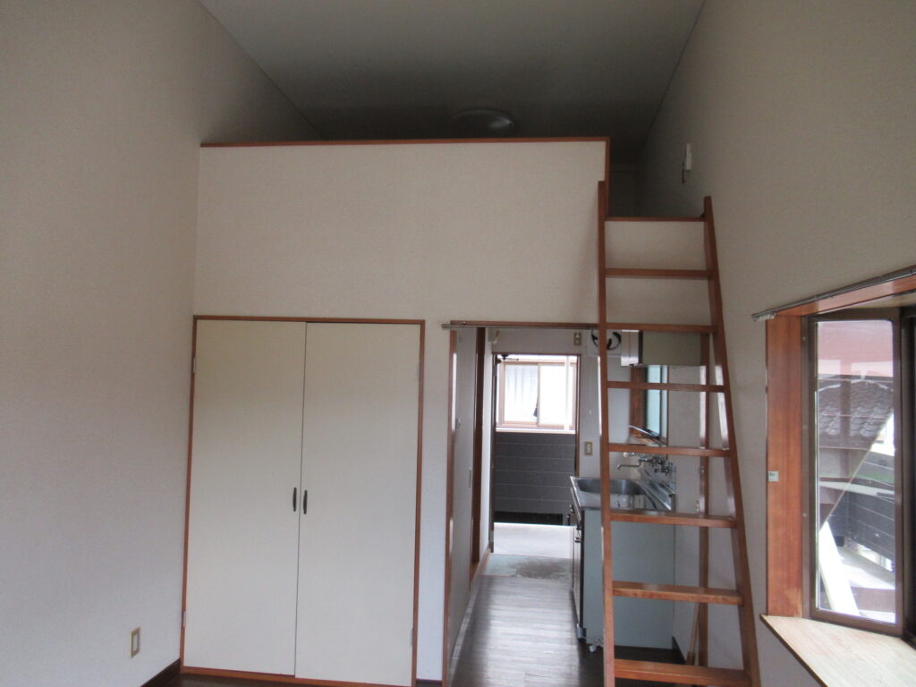 内装工事クロス施工前